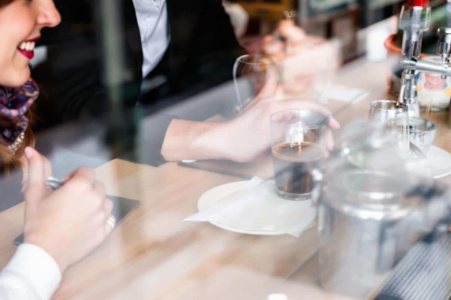 Comment faire des rencontres sans passer par un site : astuces efficaces